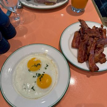 Sadelle's - Breakfast & Brunch Near Me - Las Vegas, Nevada Sadelle's - Breakfast & Brunch Near Me - Las Vegas, Nevada