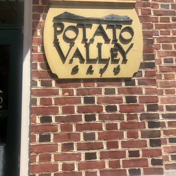 Potato Valley Cafe - Outside - Cafes Near Me - Annapolis, Maryland Potato Valley Cafe - Outside - Cafes Near Me - Annapolis, Maryland