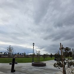 Rosedale Great Park - No rain this afternoon