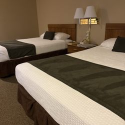 The Edge Hotel - Comfortable room.