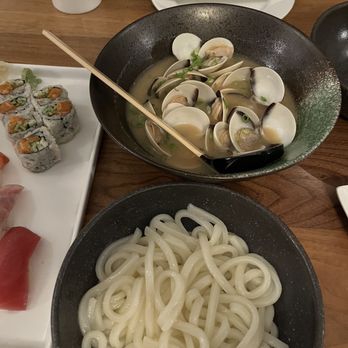 Perry's Restaurant - miso butter clams with udon noodles - Sushi Bars Near Me - Washington, DC, District of Columbia Perry's Restaurant - miso butter clams with udon noodles - Sushi Bars Near Me - Washington, DC, District of Columbia