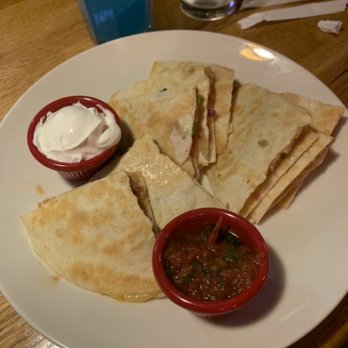 Applebee's Grill + Bar - American Near Me - Roseville, Minnesota