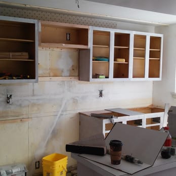 Bulman Painting - priming kitchen cabinets. Bulman Painting - Painters Near Me - Southampton, Pennsylvania Bulman Painting - priming kitchen cabinets. Bulman Painting - Painters Near Me - Southampton, Pennsylvania