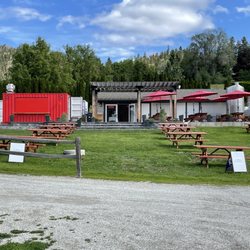 Summer Gate Winery - Exterior