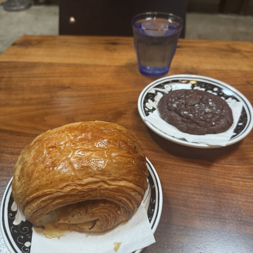 La Colombe Coffee - Ham and cheese croissant + gluten free mudslide cookie - Coffee & Tea Near Me - Philadelphia, Pennsylvania