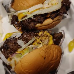 Golden Burgers
