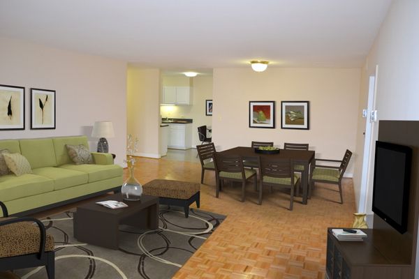 Columbia Plaza Apartments