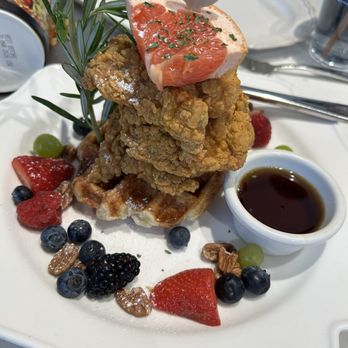 Sweet Maple - Chicken Croffle - Breakfast & Brunch Near Me - Santa Monica, California Sweet Maple - Chicken Croffle - Breakfast & Brunch Near Me - Santa Monica, California