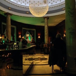 Champagne Central - In the bar at Champagne Central