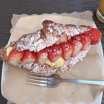 La Licata - Strawberry and cream-filled croissant - Bars Near Me - Rome, RM