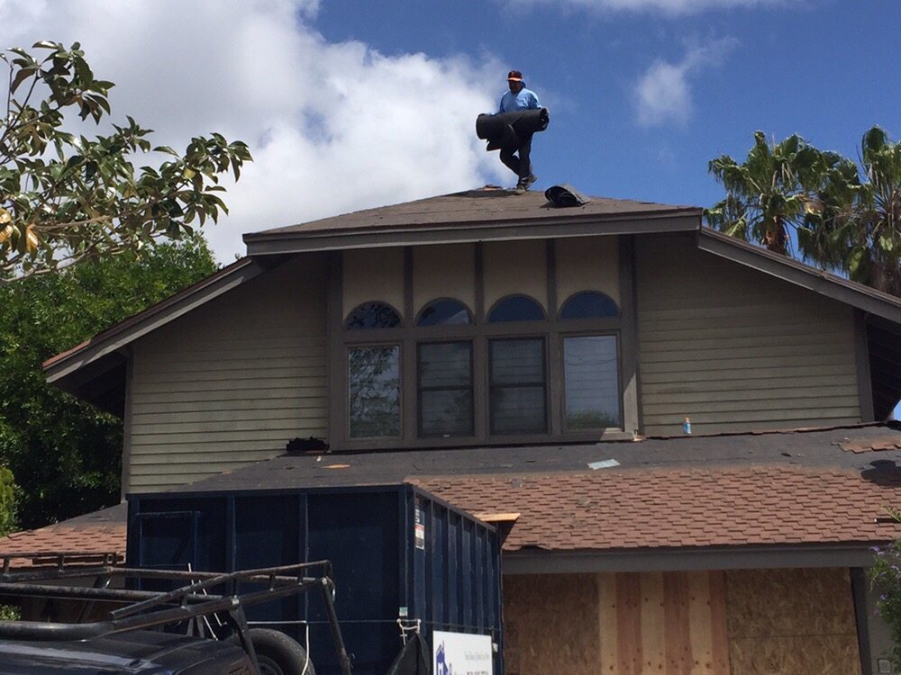 Slide of Roofing Pros Thousand Oaks
