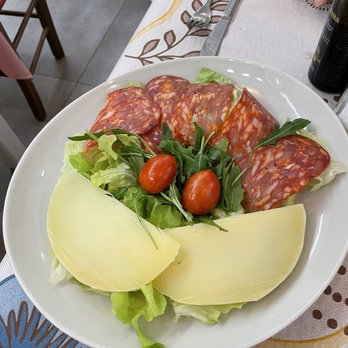 Stuzzico di Lucias - Italian Near Me - Pompei, NA