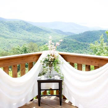 Deana Lee Photography - Cabin Wedding in Ellijay, Ga. North Ga Photographer - Session Photography Near Me Deana Lee Photography - Cabin Wedding in Ellijay, Ga. North Ga Photographer - Session Photography Near Me