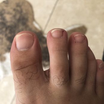 D Diamond Nails - Closer look at nails and cuts. - Nail Salons Near Me - Hallandale Beach, Florida