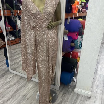 Blue Moon Fabrics - BEAUTIFUL SEQUINS FABRIC FOR SPECIAL EVENTS - Fabric Stores Near Me - Los Angeles, California