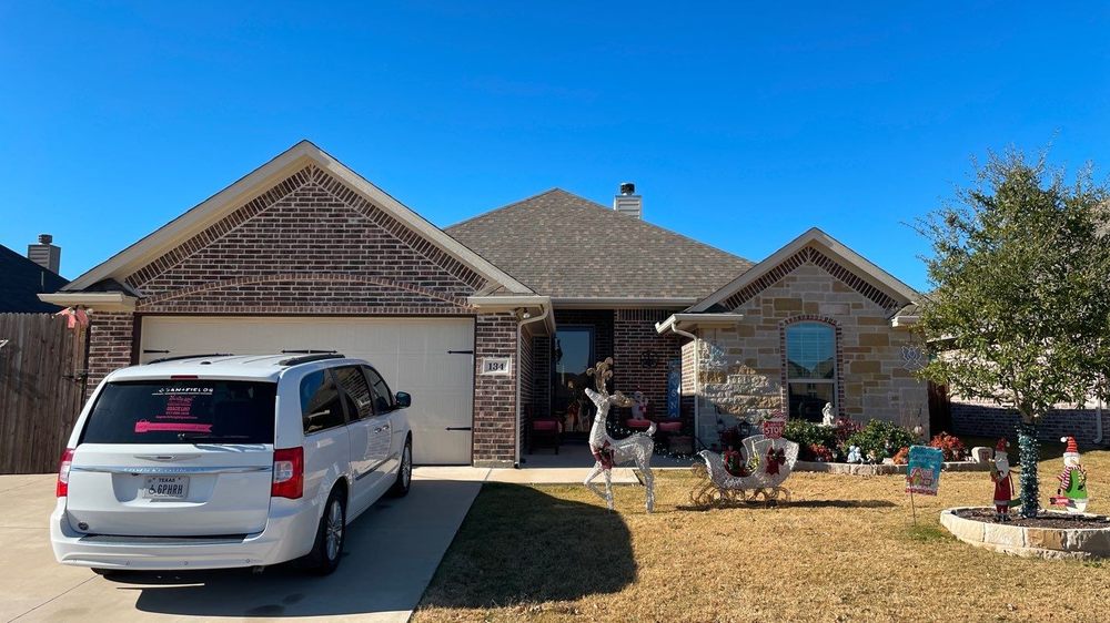 Slide of B&B Roofing