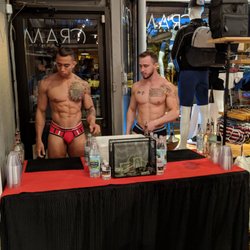 Cram Fashion - Cram Fashion: IML Kick Off Party ft. Nasty Pig