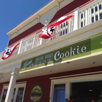 Brown Butter Cookie - Bakeries Near Me - Cayucos, California