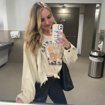 Vs Studio Salon - Hair Stylists Near Me - La Jolla, California Vs Studio Salon - Hair Stylists Near Me - La Jolla, California