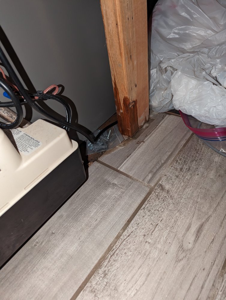 Slide of Roto-Rooter Plumbing & Water Cleanup
