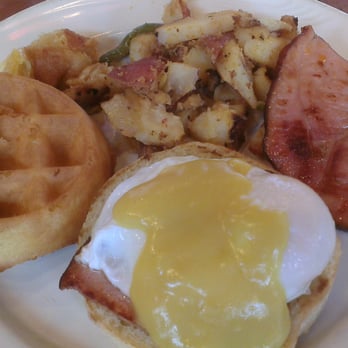 Bob's Burgers & Brew - Breakfast buffet - Burgers Near Me - Blaine, Washington