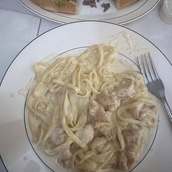Donato's Ristorante - Fettuccine chicken alfredo - Pizza Near Me - Davie, Florida Donato's Ristorante - Fettuccine chicken alfredo - Pizza Near Me - Davie, Florida