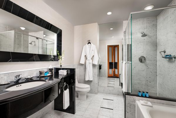 Sofitel Montreal Golden Mile by null