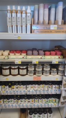 Joshua Tree Health Foods by null