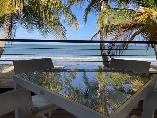 Vivo Beach Club by null