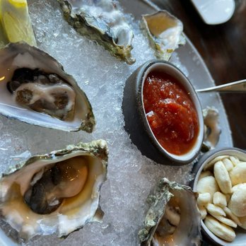 Goldfinch Tavern - oysters appetizer - Seafood Near Me - Seattle, Washington