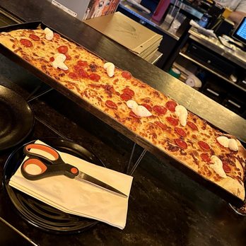 Citizen Crust - Citizen Pie - Pizza Near Me - Foxborough, Massachusetts