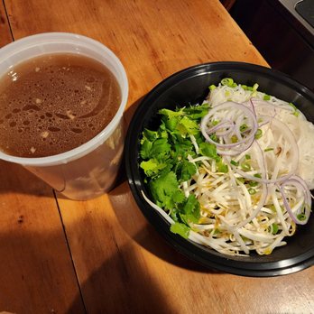 Phuhroo - Brisket pho takeout - Asian Fusion Near Me - Hackensack, New Jersey