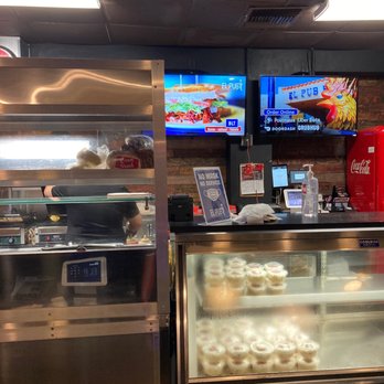 El Pub - Front kitchen - Cuban Near Me - Miami, Florida