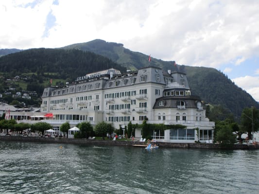 Grand Hotel Zell am See by null