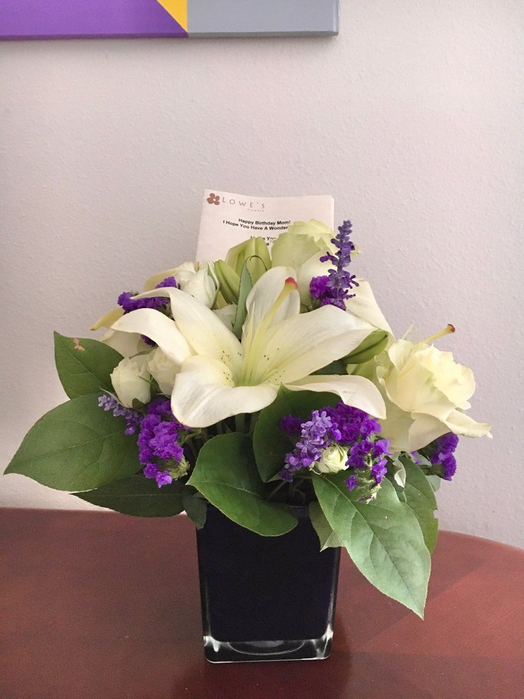 LOWE’S FLOWERS Updated September 2024 212 S 3rd St, Marshalltown