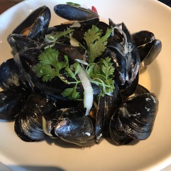 Pearl Diver - Seafood Near Me - Toronto, Ontario Pearl Diver - Seafood Near Me - Toronto, Ontario