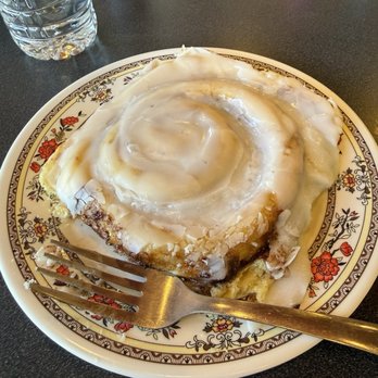 Tea Cup - Cinnamon roll - Coffee & Tea Near Me - Taylorsville, Kentucky Tea Cup - Cinnamon roll - Coffee & Tea Near Me - Taylorsville, Kentucky