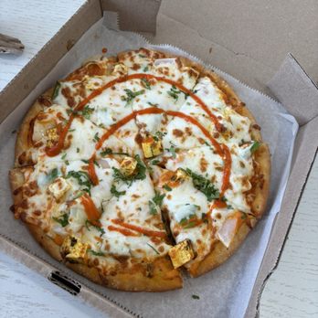 Bombay Magic - Paneer Tikka Pizza - Indian Near Me - Florence, Kentucky Bombay Magic - Paneer Tikka Pizza - Indian Near Me - Florence, Kentucky