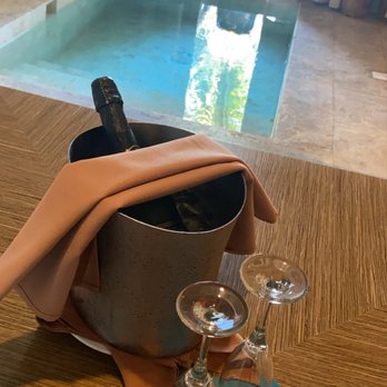 Excellent Escapes Travel - Suite with indoor pool & champagne on arrival - Tours Near Me - Cedar Creek, Texas Excellent Escapes Travel - Suite with indoor pool & champagne on arrival - Tours Near Me - Cedar Creek, Texas