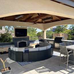 Pavilion with Hawkins own design, the fire plith...half fireplace, half fire pit!