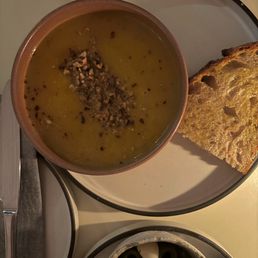 Butternut squash soup (minus crème fraiche) * Absolutely delicious