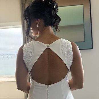 Fresh Face By Thuy - Wedding day hair - Cosmetics & Beauty Supply Near Me - San Diego, California