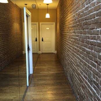 Suites at 249 - Second floor hallway - Hotels Near Me - Culpeper, Virginia Suites at 249 - Second floor hallway - Hotels Near Me - Culpeper, Virginia