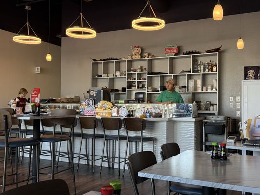 Sushi Doraku by null