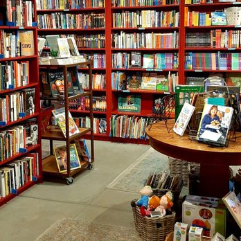 The Read Queen Bookstore & Cafe - Bookstores Near Me - Lafayette, Colorado