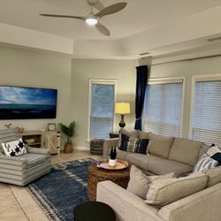 Comfortable living space, with smart tv and queen sleeper sectional.