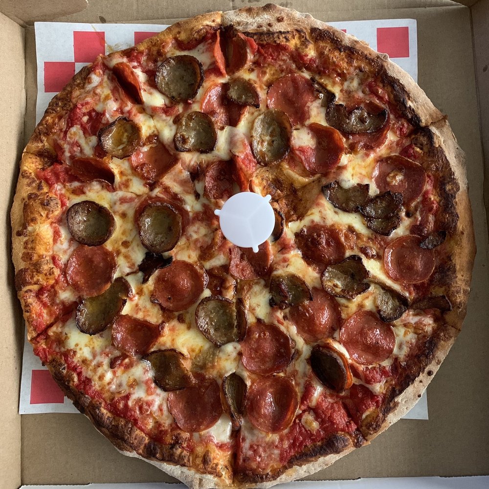 Freddy's Pasta And Pizza - Large pepperoni and sausage - Pizza Near Me - Gaithersburg, Maryland Freddy's Pasta And Pizza - Large pepperoni and sausage - Pizza Near Me - Gaithersburg, Maryland