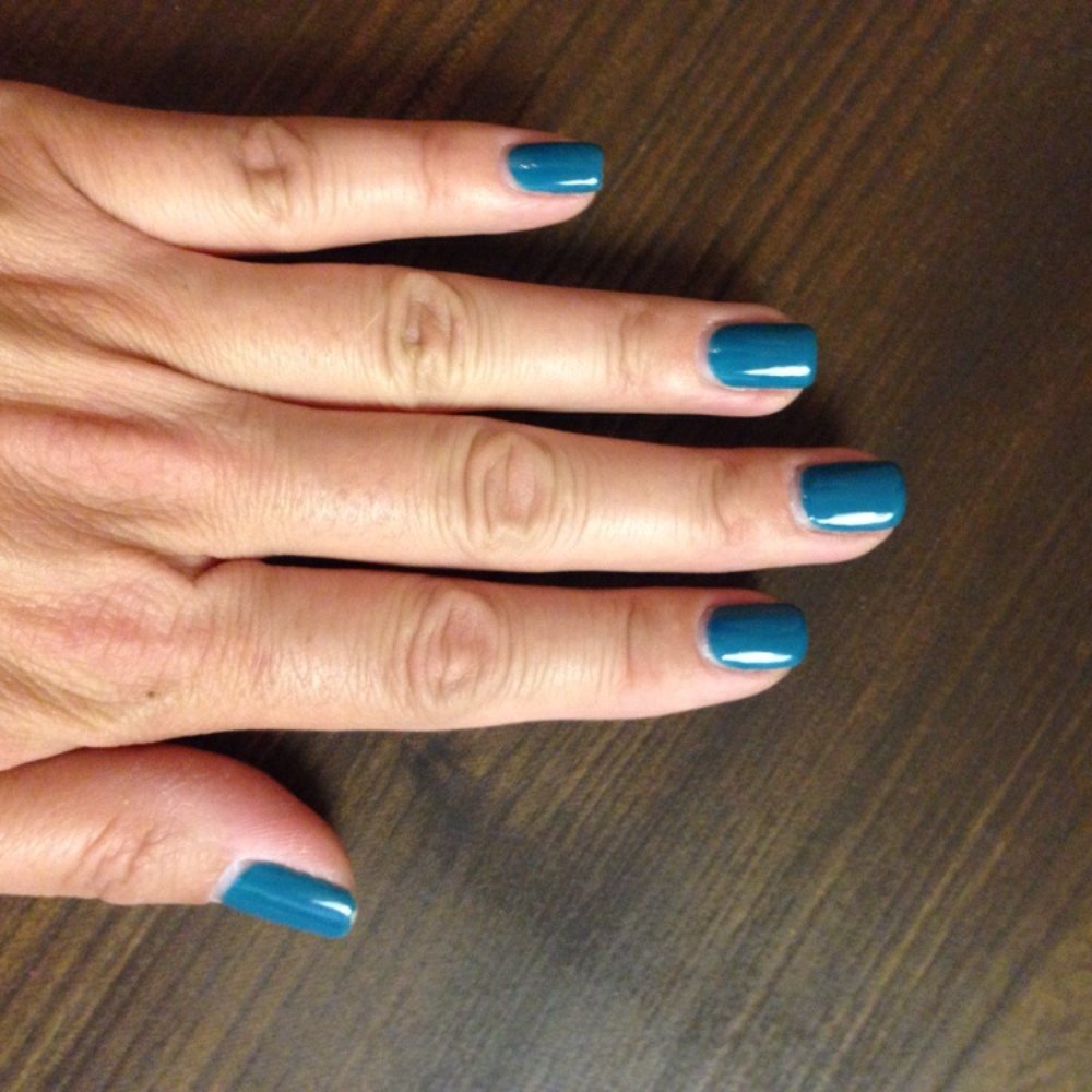 Silver Nails - This is 14 days later, gel manicure is still going strong. - Nail Salons Near Me - Rancho Cucamonga, California Silver Nails - This is 14 days later, gel manicure is still going strong. - Nail Salons Near Me - Rancho Cucamonga, California