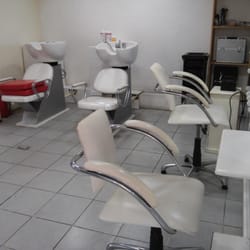 Manuel Jiménez - Area de maquillaje y lavado