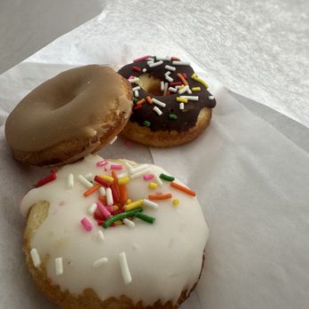 Dank Donuts - Gluten free Donuts - Coffee & Tea Near Me - Big Bear Lake, California